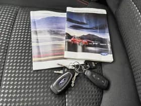 Ford Kuga thumbnail 43
