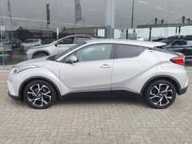 Toyota C-HR thumbnail 3