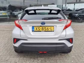 Toyota C-HR thumbnail 7
