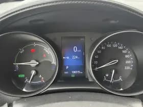 Toyota C-HR thumbnail 10
