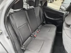 Toyota Yaris thumbnail 26