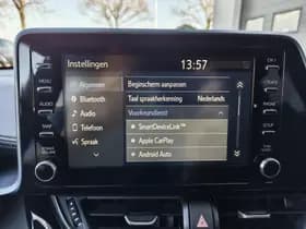 Toyota C-HR thumbnail 19
