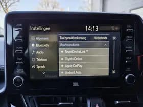 Toyota C-HR thumbnail 19