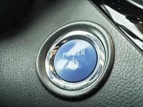 Toyota C-HR thumbnail 28