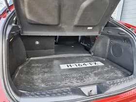 Toyota C-HR thumbnail 37