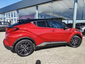 Toyota C-HR thumbnail 5