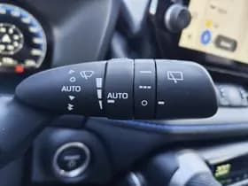 Toyota RAV4 thumbnail 13