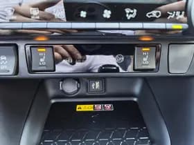 Toyota RAV4 thumbnail 20