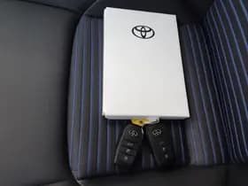 Toyota RAV4 thumbnail 41