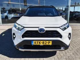 Toyota RAV4 thumbnail 6