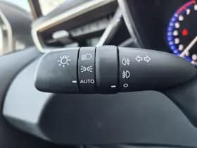 Toyota Corolla thumbnail 12