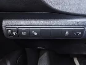 Toyota Corolla thumbnail 25
