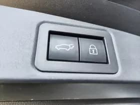 Toyota Corolla thumbnail 35