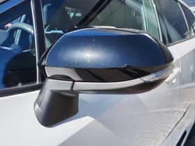 Toyota Corolla thumbnail 38