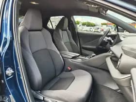 Toyota C-HR thumbnail 27