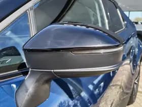 Toyota C-HR thumbnail 35