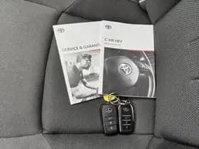 Toyota C-HR thumbnail 39