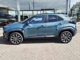 Toyota Yaris Cross thumbnail 3
