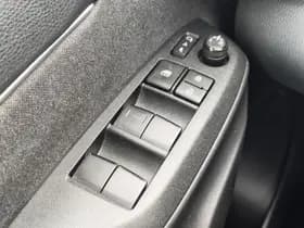 Toyota Yaris Cross thumbnail 24