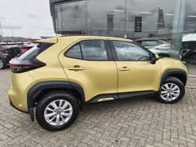 Toyota Yaris Cross thumbnail 5