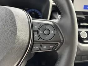 Toyota Corolla thumbnail 11