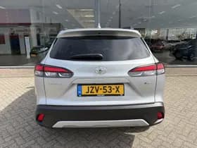 Toyota Corolla thumbnail 7