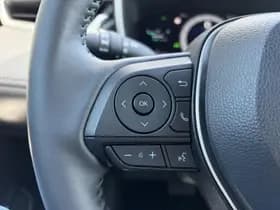 Toyota Corolla thumbnail 11