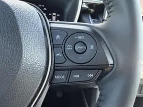 Toyota Corolla thumbnail 12
