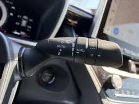 Toyota Corolla thumbnail 14