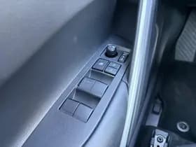 Toyota Corolla thumbnail 27