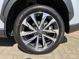 Toyota Corolla thumbnail 40
