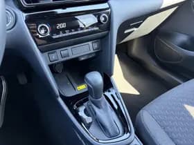 Toyota Yaris Cross thumbnail 24