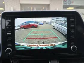 Toyota C-HR thumbnail 20