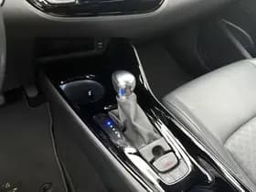 Toyota C-HR thumbnail 25