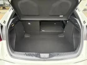 Toyota C-HR thumbnail 36