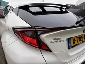 Toyota C-HR thumbnail 42