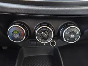 Toyota Aygo thumbnail 19