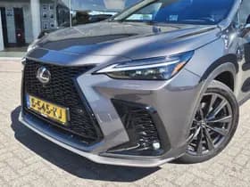 Lexus NX thumbnail 2