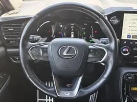 Lexus NX thumbnail 11