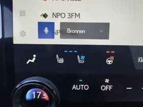 Lexus NX thumbnail 23