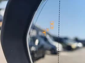 Lexus NX thumbnail 44