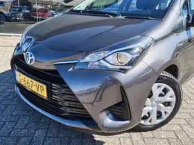 Toyota Yaris thumbnail 2