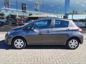 Toyota Yaris thumbnail 3