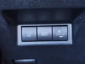Toyota Yaris thumbnail 24