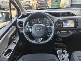 Toyota Yaris thumbnail 9