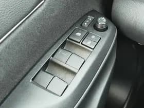 Toyota Yaris Cross thumbnail 24