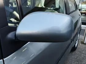 Toyota Yaris thumbnail 25