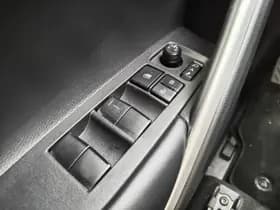 Toyota Corolla thumbnail 22