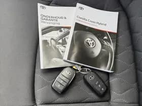 Toyota Corolla thumbnail 39