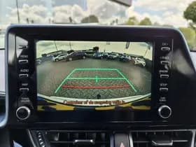 Toyota C-HR thumbnail 19